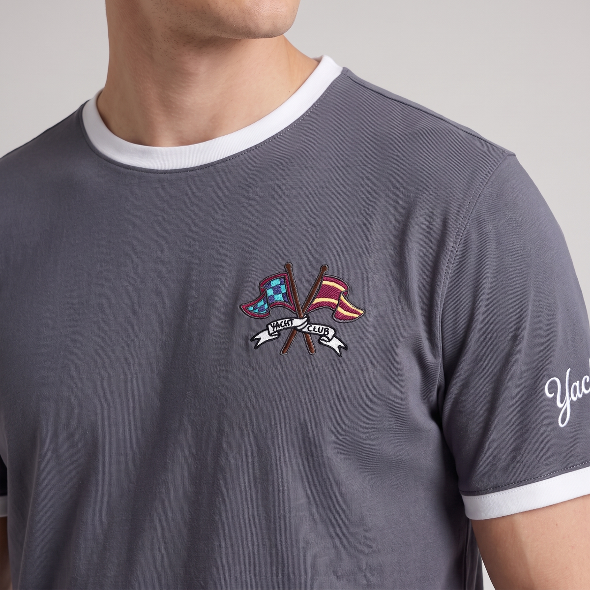 T-Shirt manica corta Yacht Club